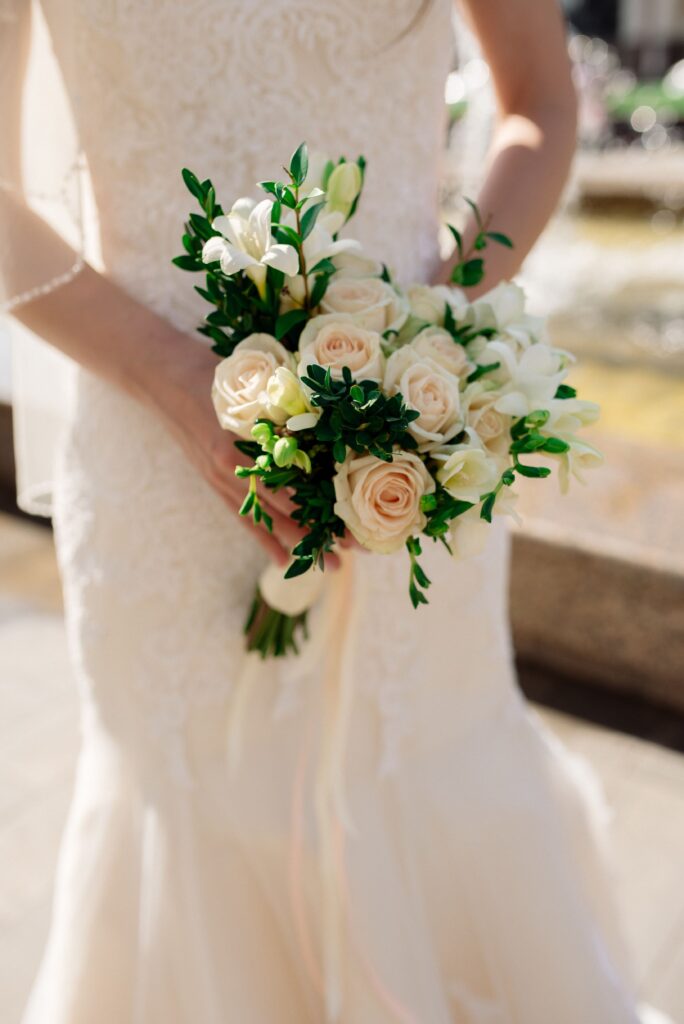 bouquet de rose mariée